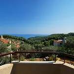 Villa Alonissos Poikilma - Luxury In Alonissos In Nature With Private Pools Alonnisos Town