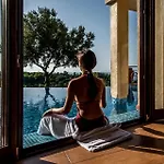 Alonissos Poikilma - Luxury In Alonissos In Nature With Private Pools Vilă