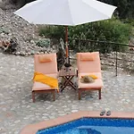 Alonissos Poikilma - Luxury In Alonissos In Nature With Private Pools *