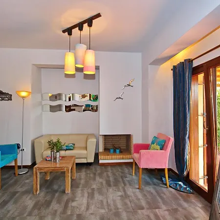 Вилла Alonissos Poikilma - Luxury In Alonissos In Nature With Private Pools