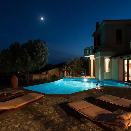 Вилла Alonissos Poikilma - Luxury In Alonissos In Nature With Private Pools *