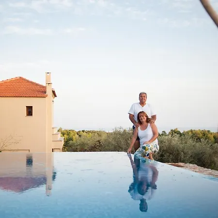 Alonissos Poikilma - Luxury In Alonissos In Nature With Private Pools * Милия