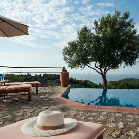 Villa Alonissos Poikilma - Luxury In Alonissos In Nature With Private Pools Alonnisos Town