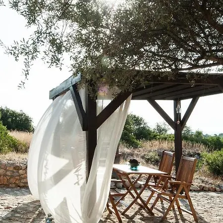 Alonissos Poikilma - Luxury In Alonissos In Nature With Private Pools *