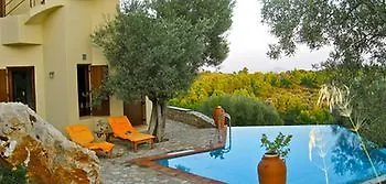 Alonissos Poikilma - Luxury In Alonissos In Nature With Private Pools Villa