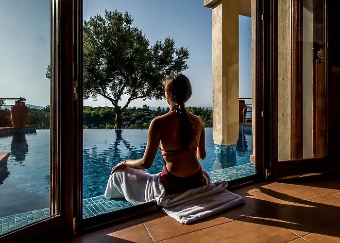 Alonissos Poikilma - Luxury In Alonissos In Nature With Private Pools Vila